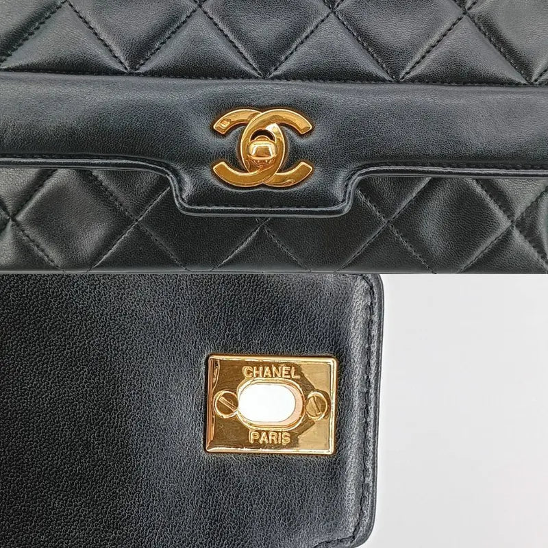 ra221-chanel-vintage-black-lambskin-quilted-flap-bag