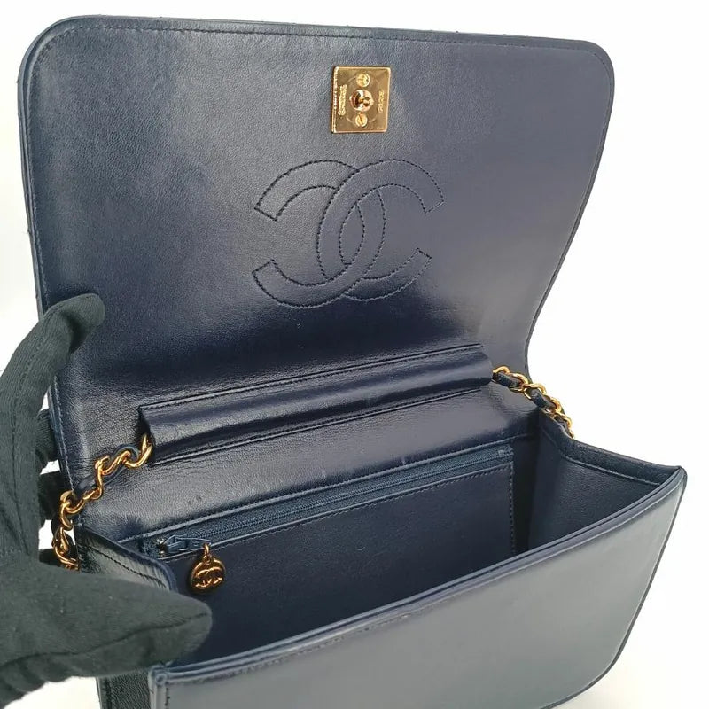 jt675-chanel-vintage-navy-lambskin-full-flap-bag