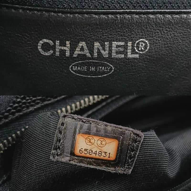c444-chanel-vintage-black-caviar-leather-1804-tote-bag