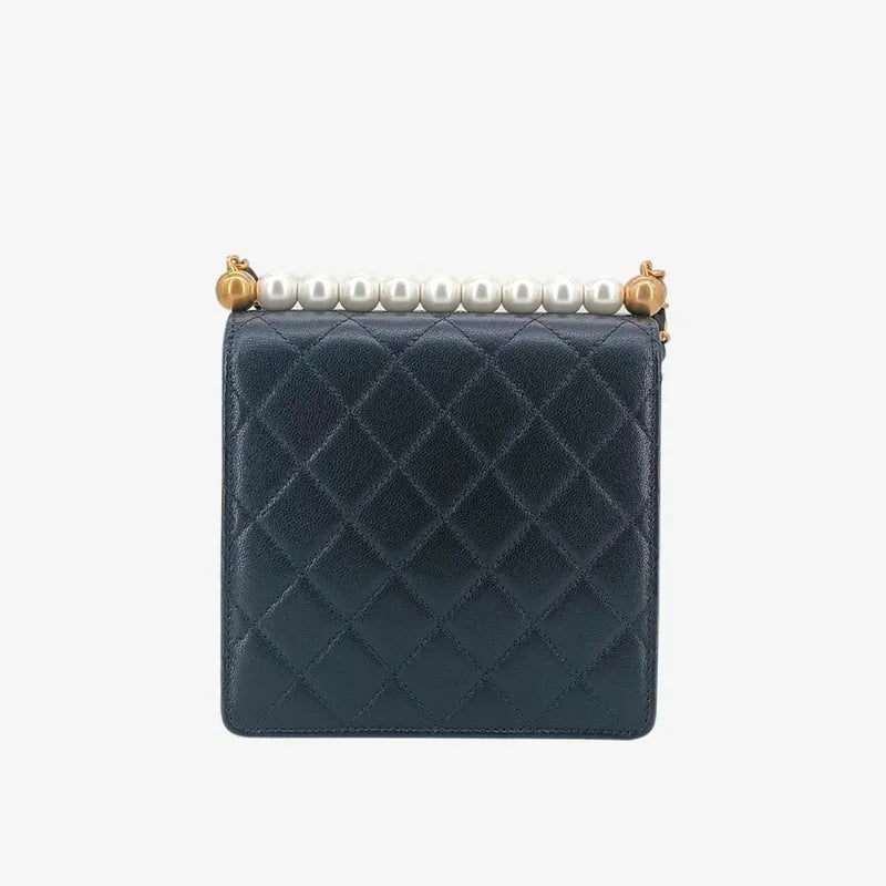 ra405-chanel-black-calfskin-quilted-lmitation-pearl-flap-bag