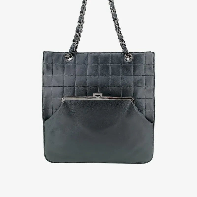 rb512-chanel-vintage-black-lambskin-chocolate-bar-tote-bag