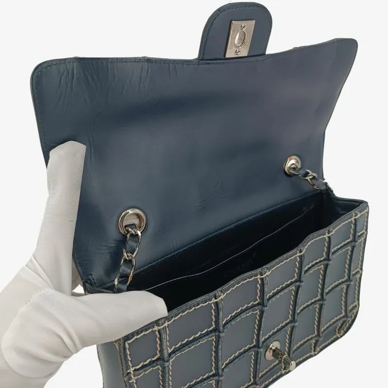 jr129-chanel-vintage-navy-calfskin-wild-stitch-flap-bag