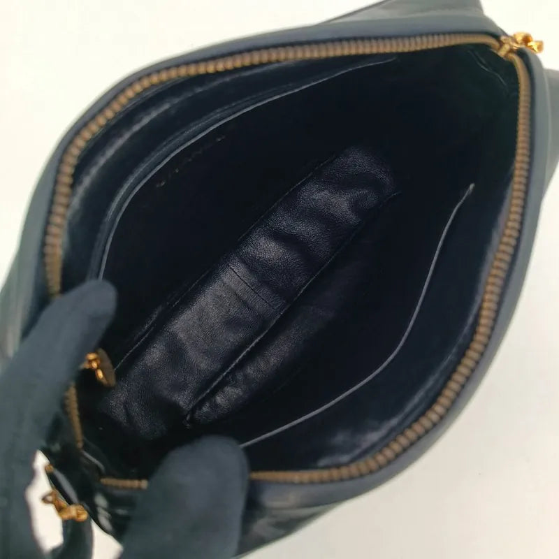 jt561-chanel-vintage-black-lambskin-gold-chain-chevron-camera-bag