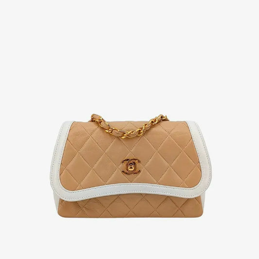 jt342-chanel-vintage-bicolor-beige-white-lambskin-quilted-flap-bag