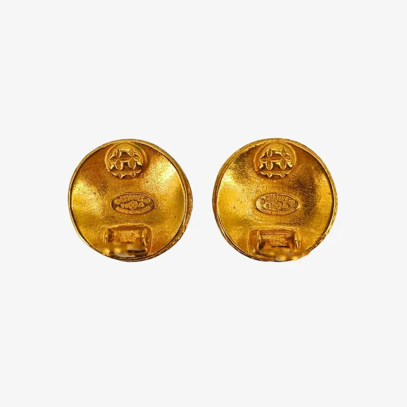 c465-chanel-vintage-earring
