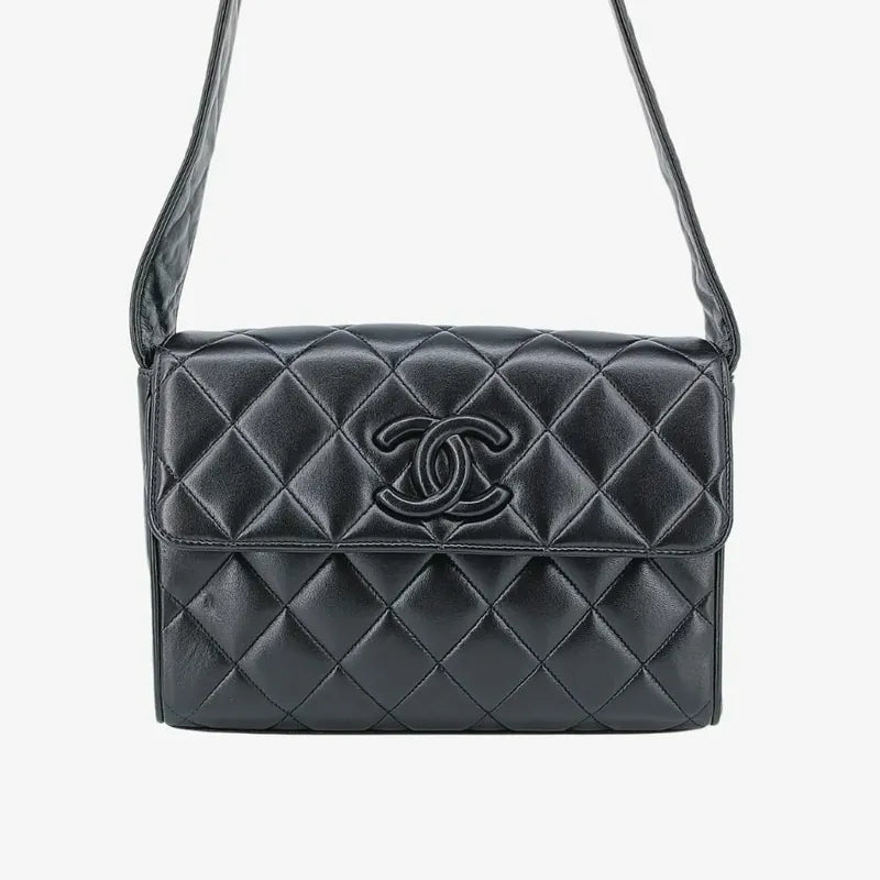 ra073-chanel-vintage-black-lambskin-quilted-flap-bag