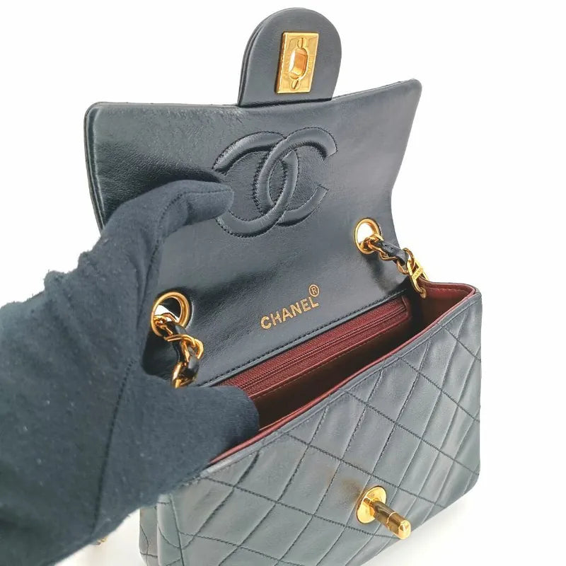 js993-chanel-vintage-black-lambskin-17cm-mini-square-flap-bag