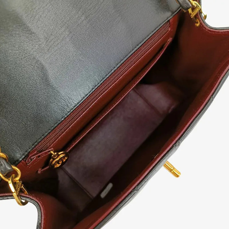 jah125-chanel-vintage-black-lambskin-quilted-flap-bag