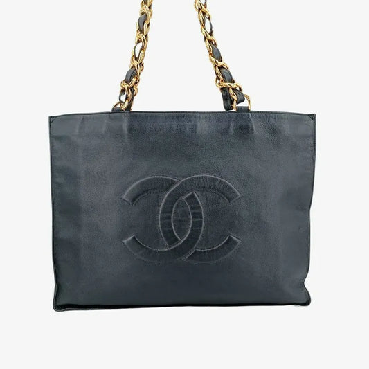 jq871-chanel-vintage-black-calfskin-cc-mark-chunky-chain-tote-bag