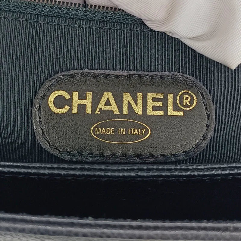 js543-chanel-vintage-black-caviar-leather-tote-bag