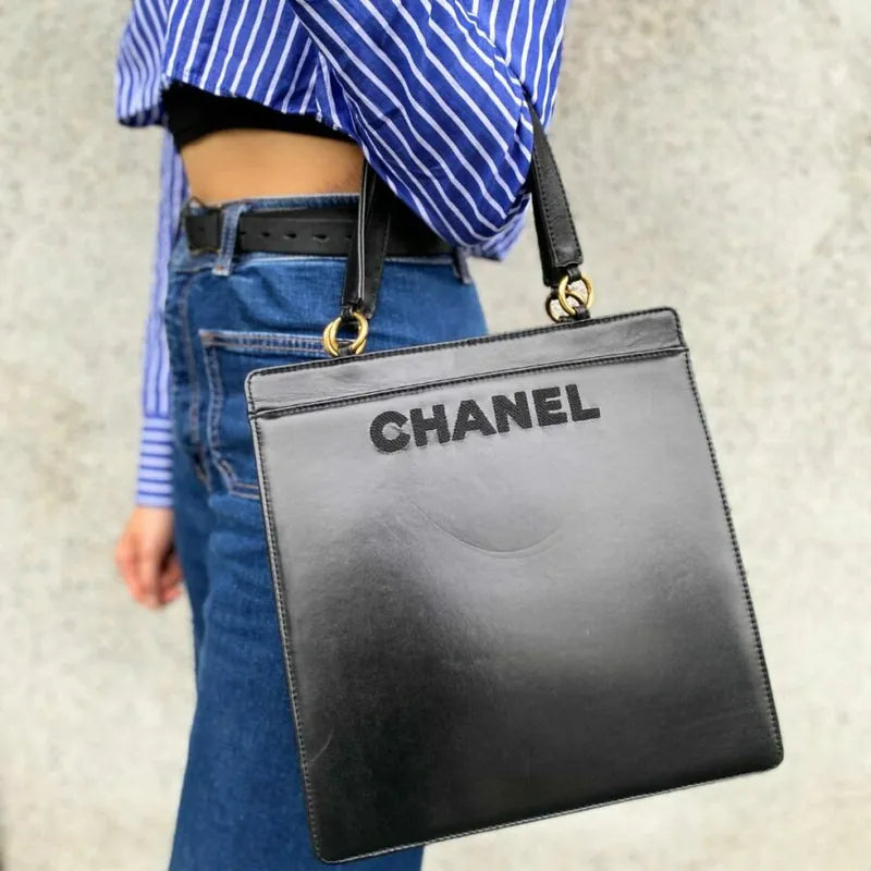 js418-chanel-vintage-black-lambskin-embroidered-logo-tote-bag