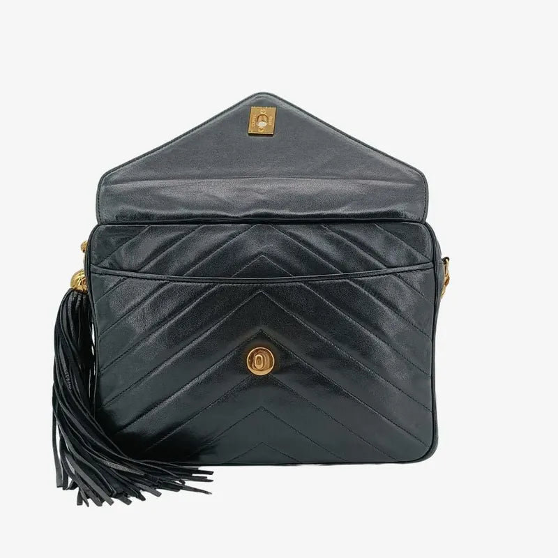 jah67-chanel-vintage-black-lambskin-gold-chain-camera-bag