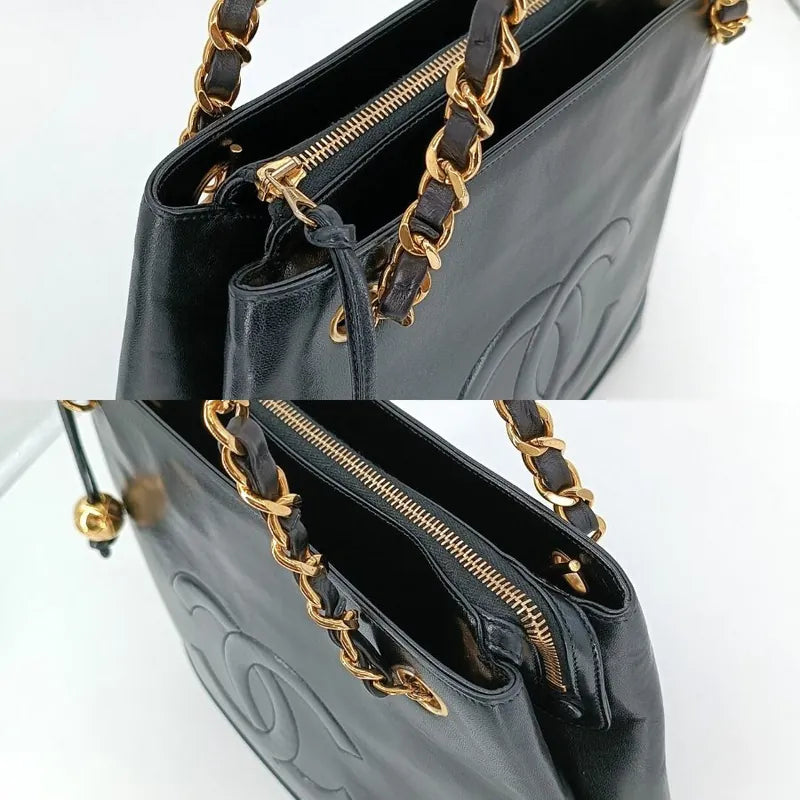 jah161-chanel-vintage-black-lambskin-embossed-logo-tote-bag