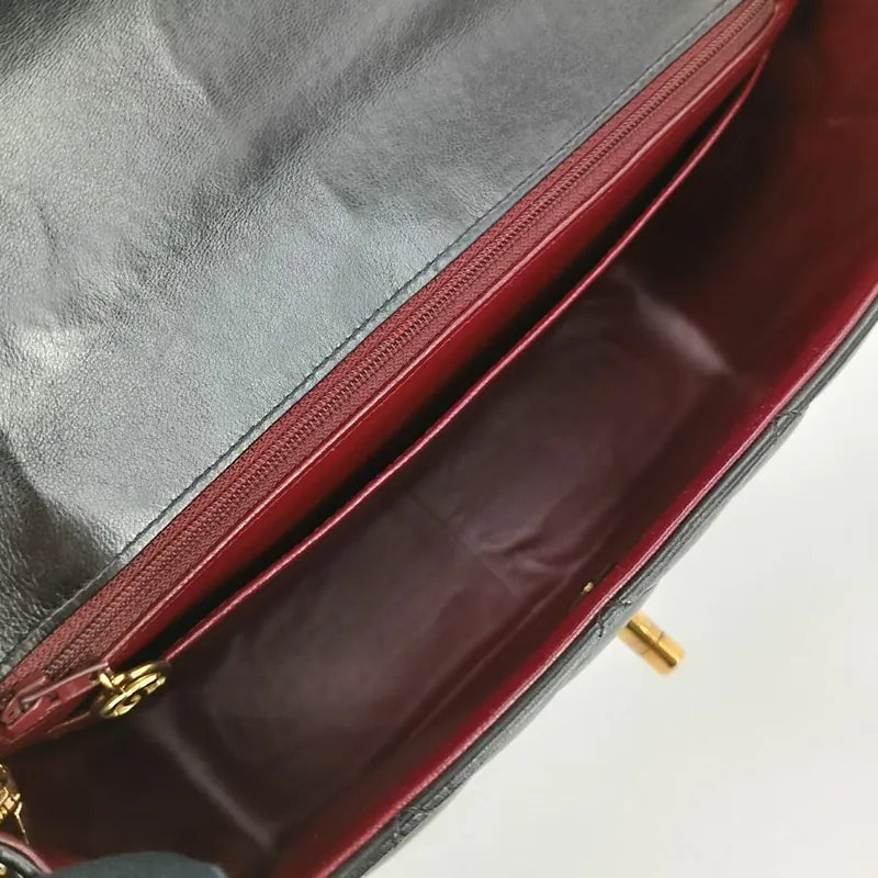 ra541-chanel-vintage-black-lambskin-qulited-flap-bag