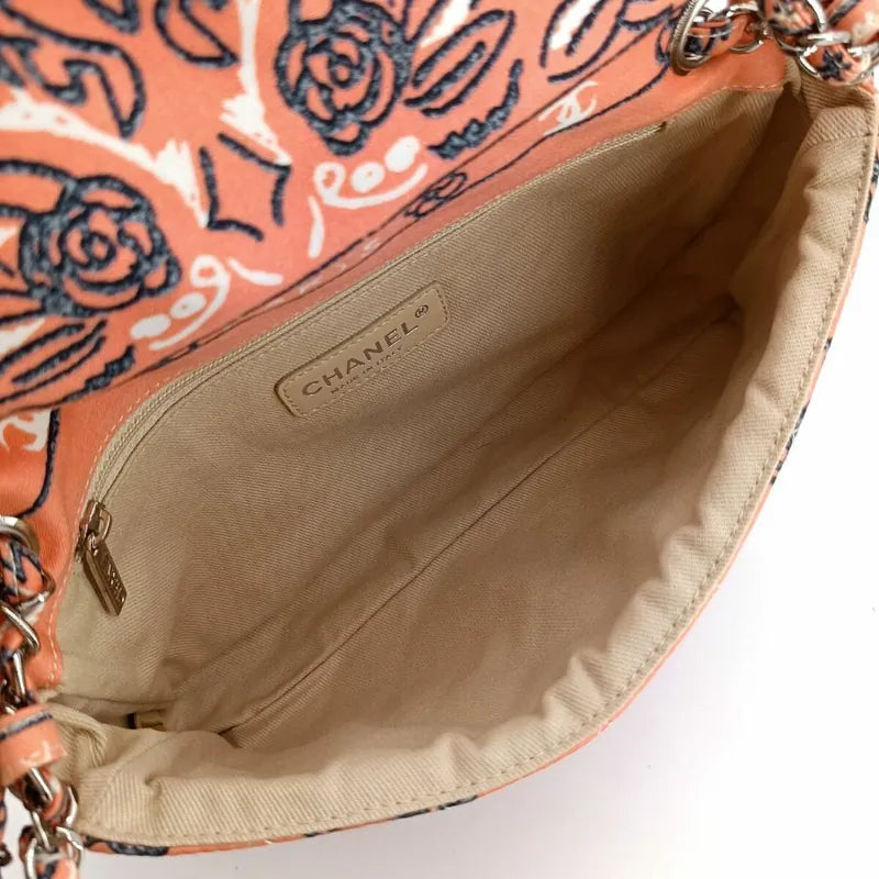c317-chanel-vintage-pink-cotton-quilted-flower-print-flap-bag