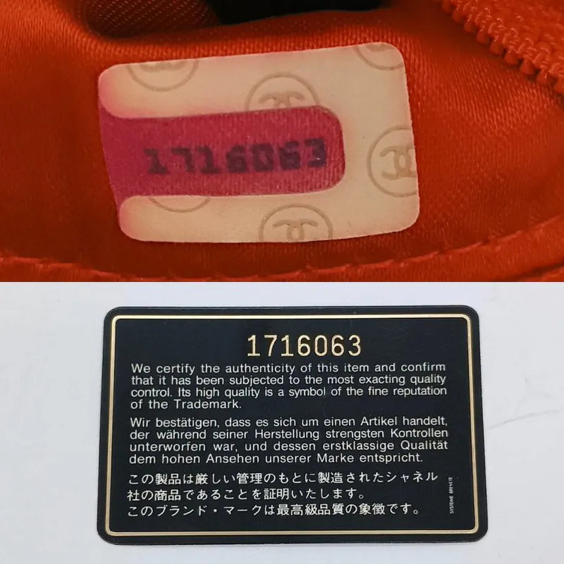 c492-chanel-vintage-red-lambskin-tassel-camera-bag