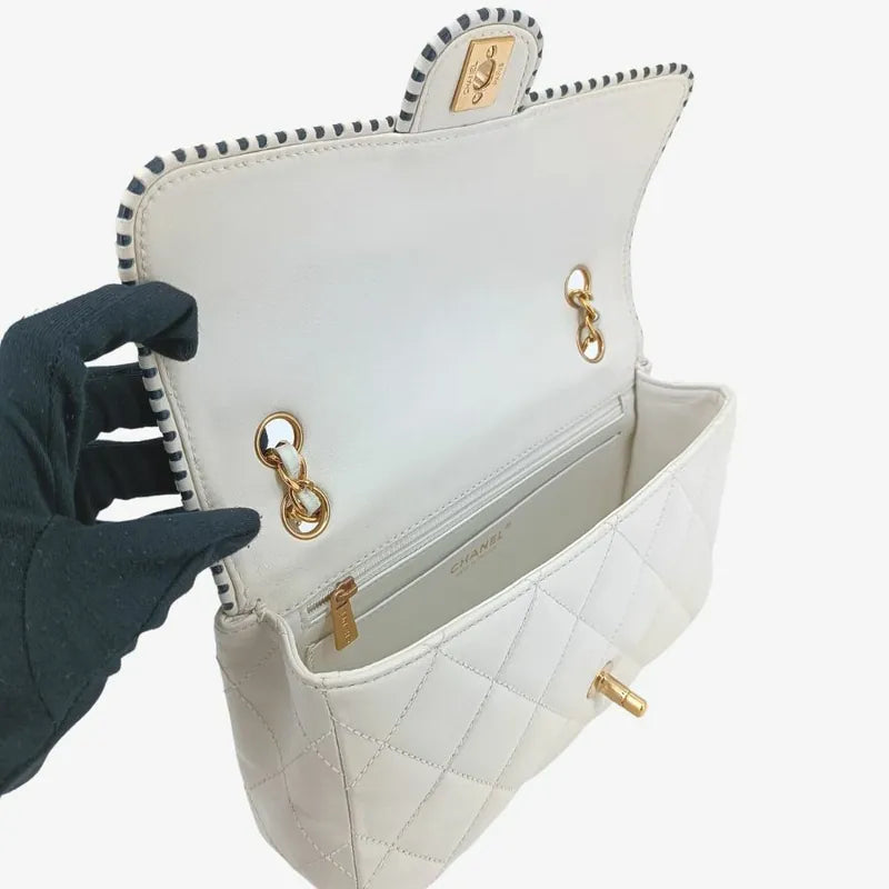 ra166-chanel-vintage-white-lambskin-25cm-flap-bag