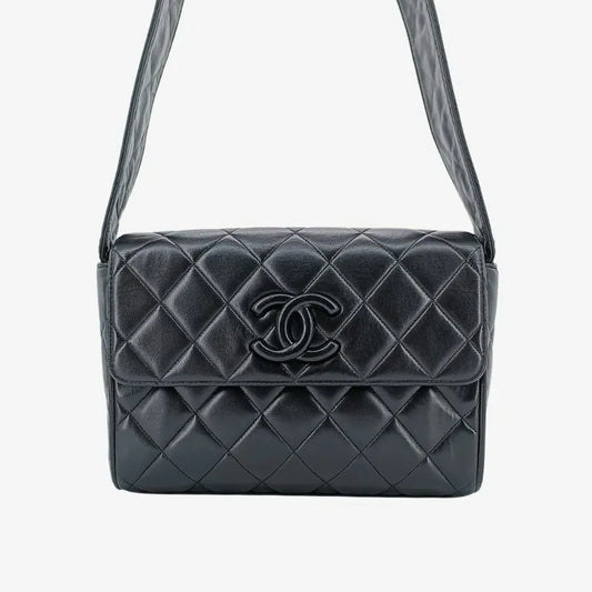 rb246-chanel-vintage-black-lambskin-quilted-flap-bag