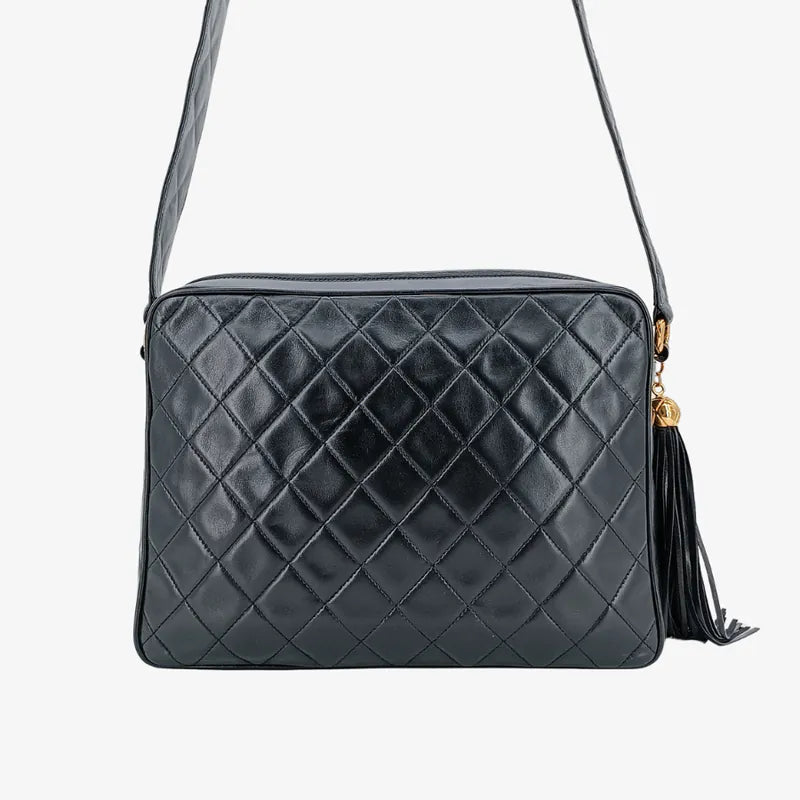 rb768-chanel-vintage-black-lambskin-quilted-camera-bag