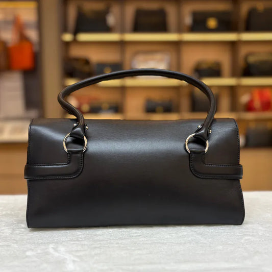 jy369-salvatore-ferragamo-vintage-black-leather-shoulder-bag