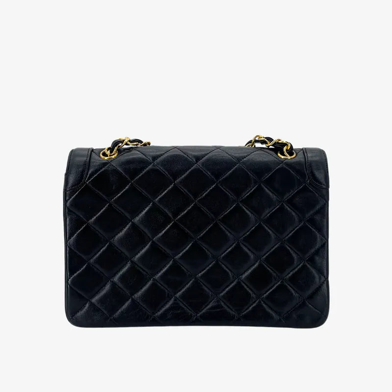 ra652-chanel-vintage-black-lambskin-quilted-flap-bag