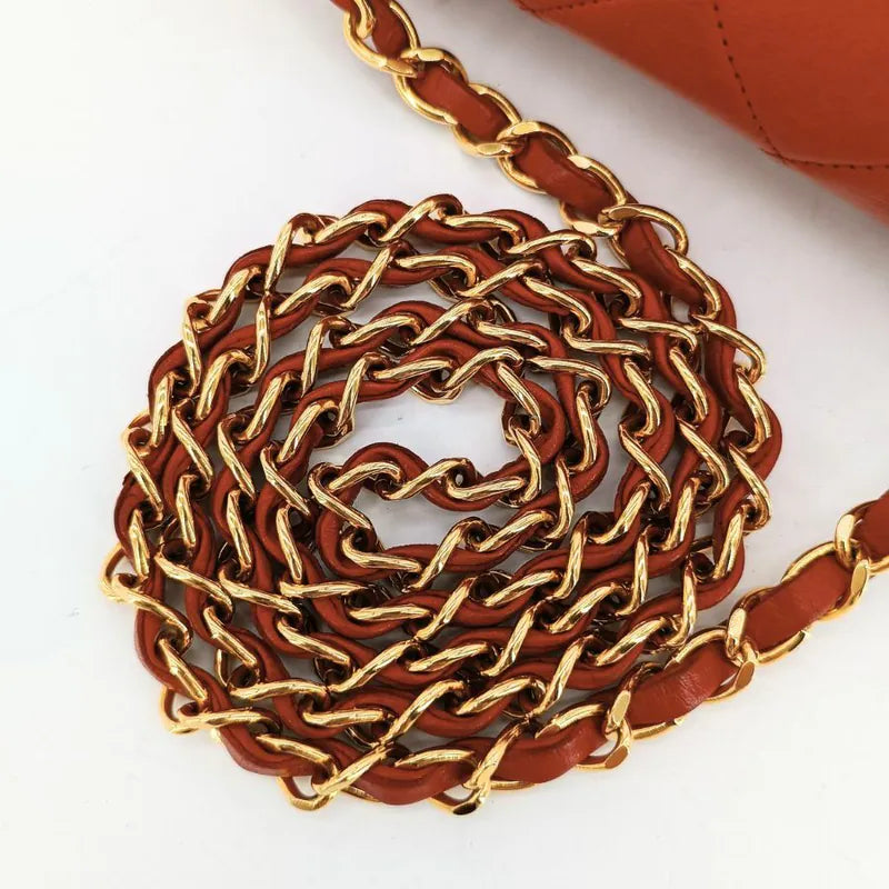 c503-chanel-vintage-red-lambskin-22cm-diana-flap-bag