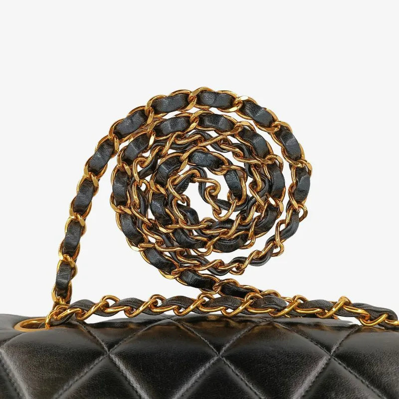 rb819-chanel-vintage-black-lambskin-quilted-flap-bag