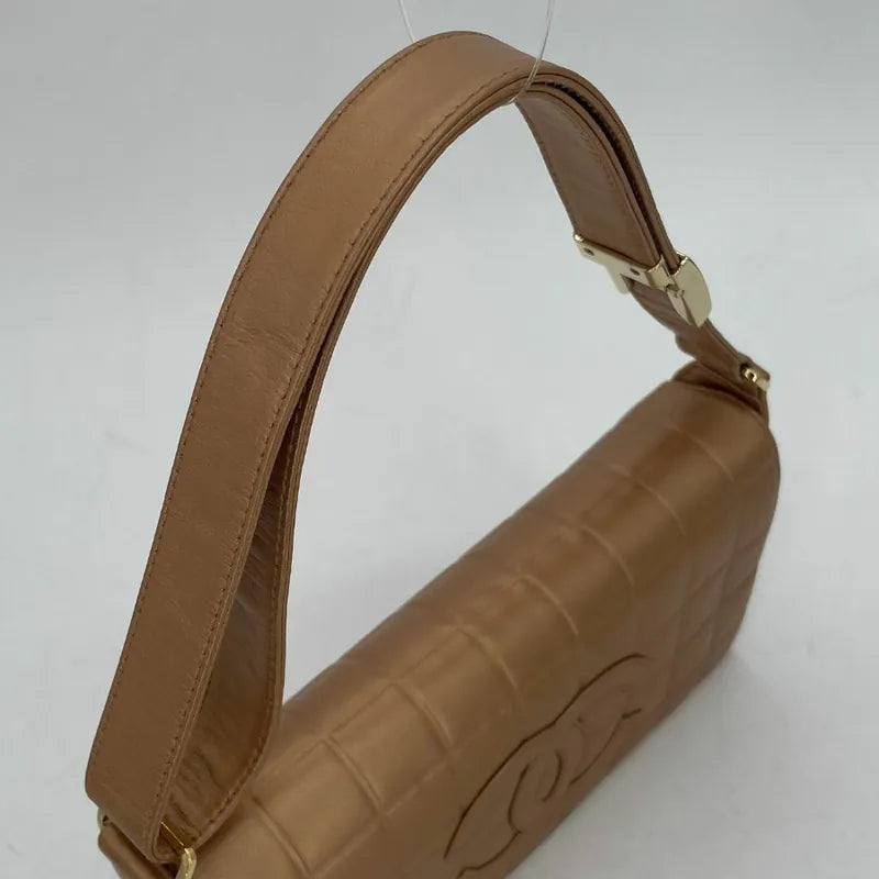 jw180-chanel-vintage-bronze-lambskin-chocolate-bar-handbag