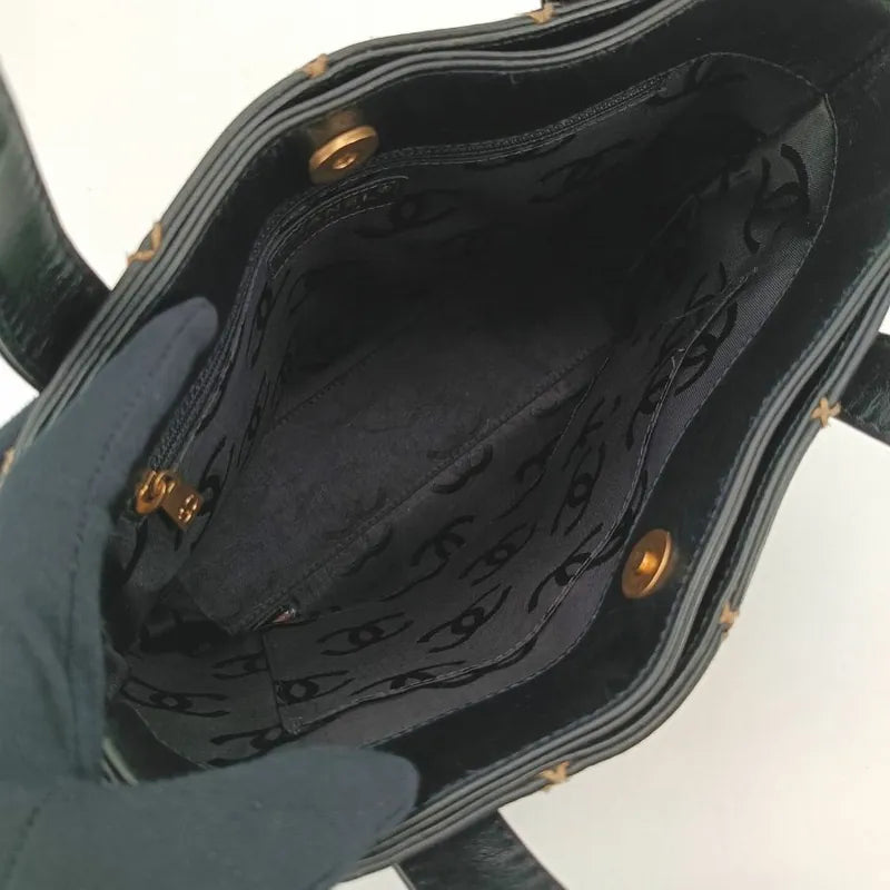 jt053-chanel-vintage-black-calfskin-wild-stitch-tote-bag