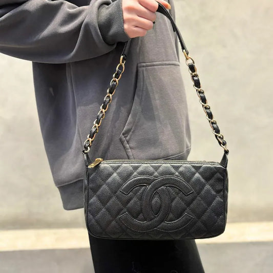 rb953-chanel-vintage-black-caviar-leather-quilted-handbag