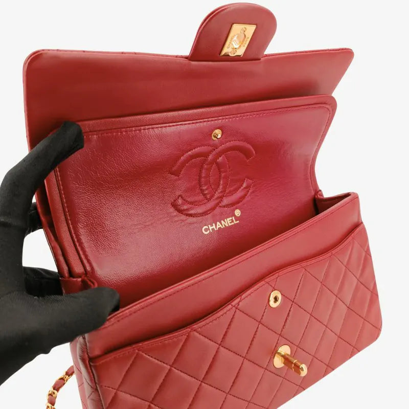 jt676-chanel-vintage-red-lambskin-25cm-classic-flap-bag