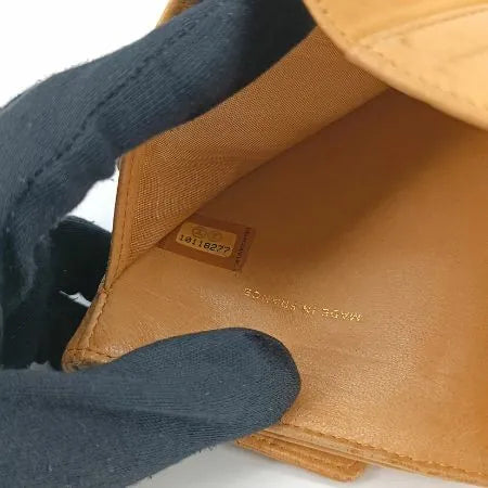 tk015-chanel-vintage-beige-caviar-leather-wallet