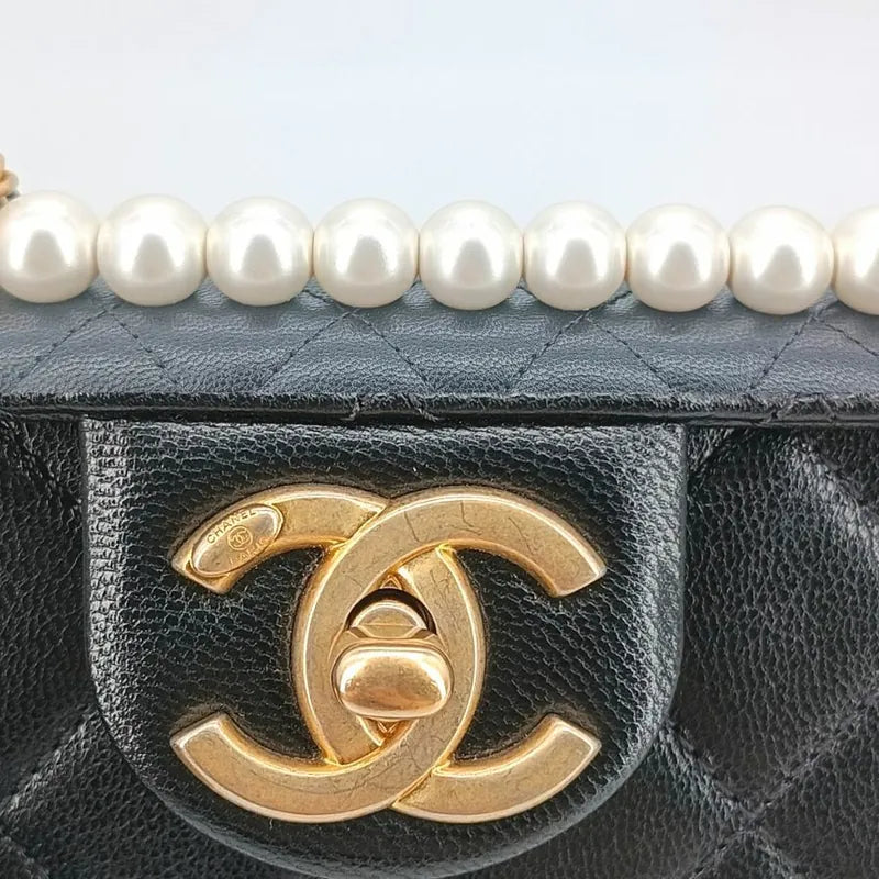 ra405-chanel-black-calfskin-quilted-lmitation-pearl-flap-bag