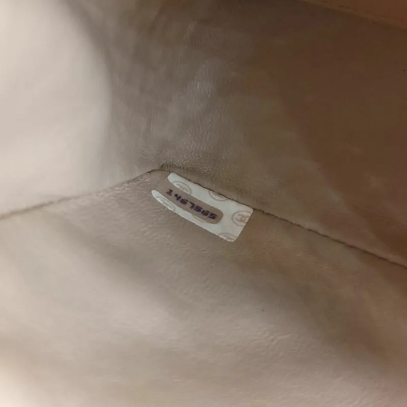 c397-chanel-vintage-beige-lambskin-gold-chain-17cm-mini-square-flap-bag