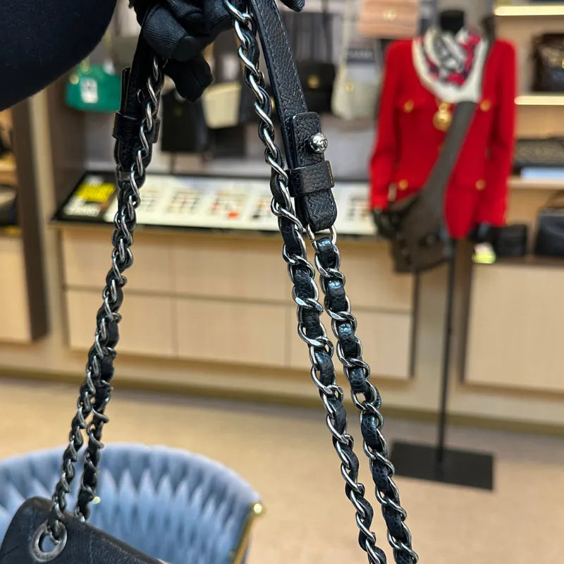 c521-chanel-black-caviar-leather-flap-bag