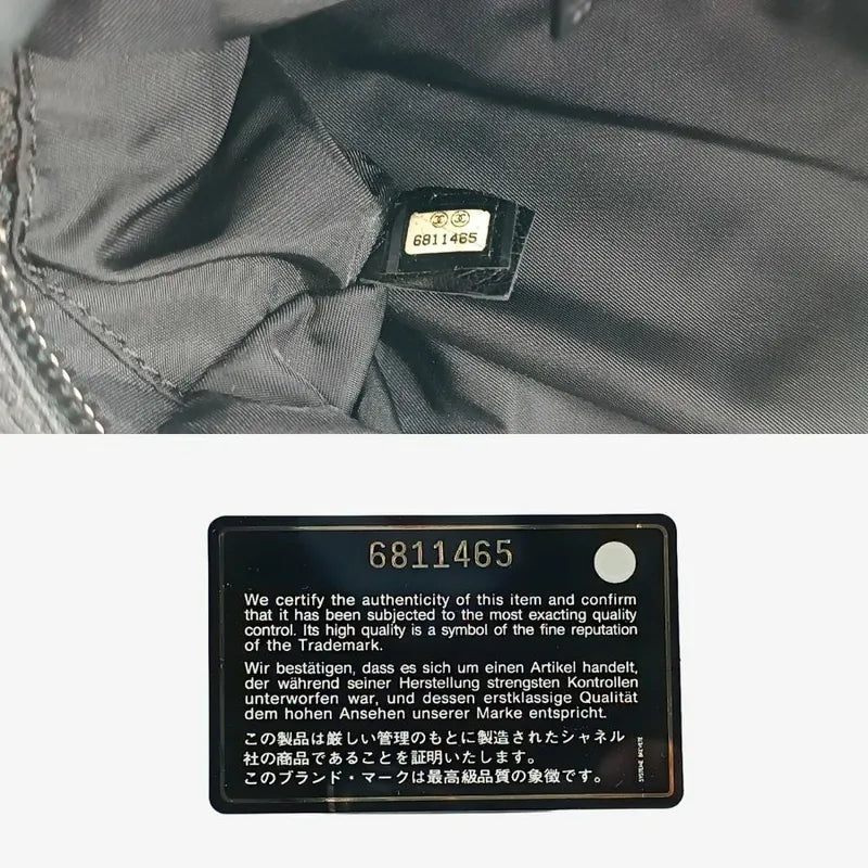 js905-chanel-vintage-black-nylon-handbag