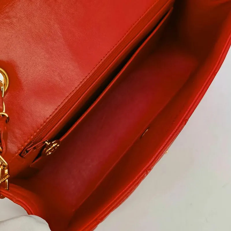 c503-chanel-vintage-red-lambskin-22cm-diana-flap-bag