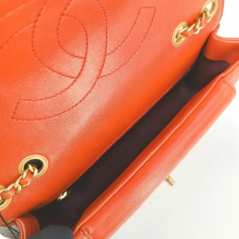 ra325-chanel-red-lambskin-diana-reissue-flap-bag