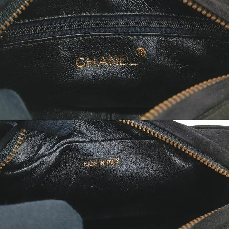 jt230-chanel-vintage-black-suede-tassel-camera-bag