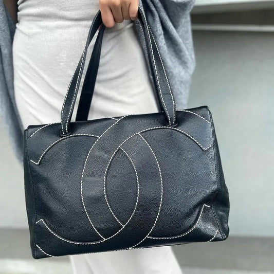 ra120-chanel-vintage-black-caviar-leather-cc-wild-stitch-handbag