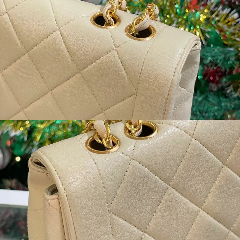 jw479-chanel-vintage-beige-lambskin-quilted-flap-bag