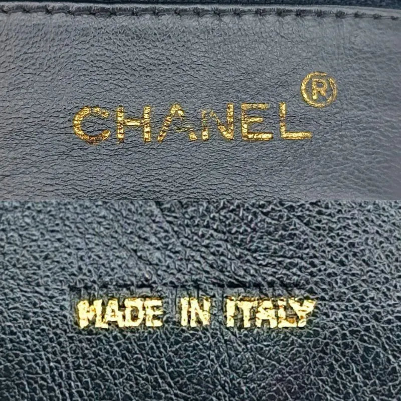 jah193-chanel-vintage-black-lambskin-tassel-camera-bag