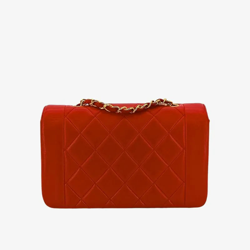 jt787-chanel-vintage-red-lambskin-22cm-diana-flap-bag
