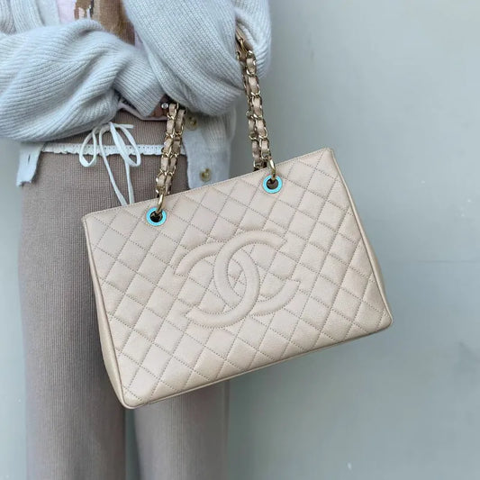 c516-chanel-vintage-beige-caviar-leather-gst-tote-bag