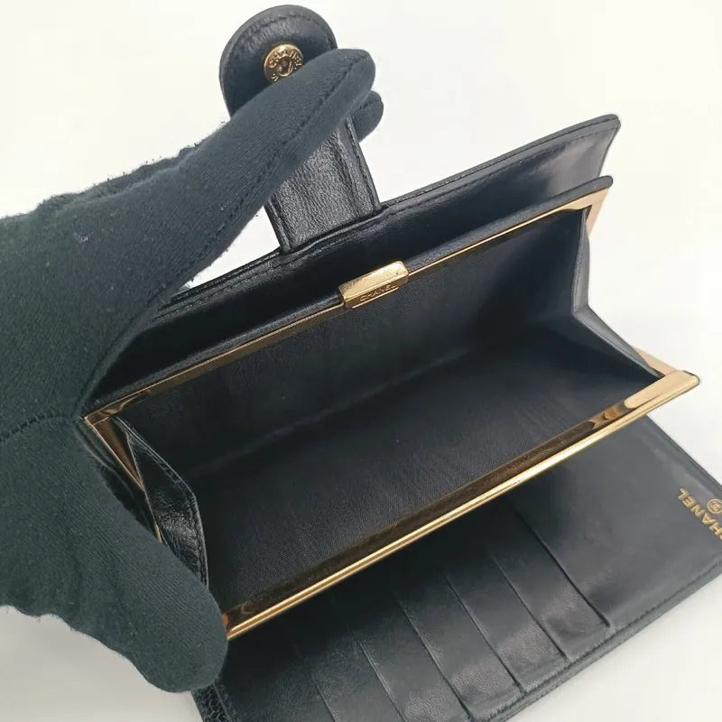 jr554-chanel-black-caviar-leather-wallet