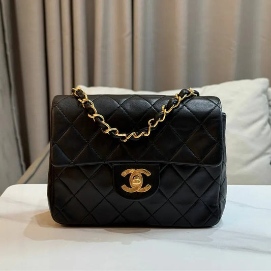 rc659-chanel-vintage-black-lambskin-17cm-mini-square-flap-bag