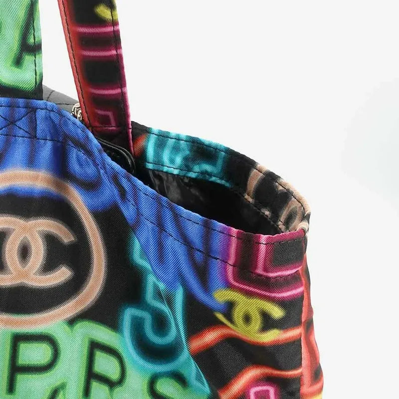 jr752-chanel-black-caviar-leather-tote-bag-with-chain