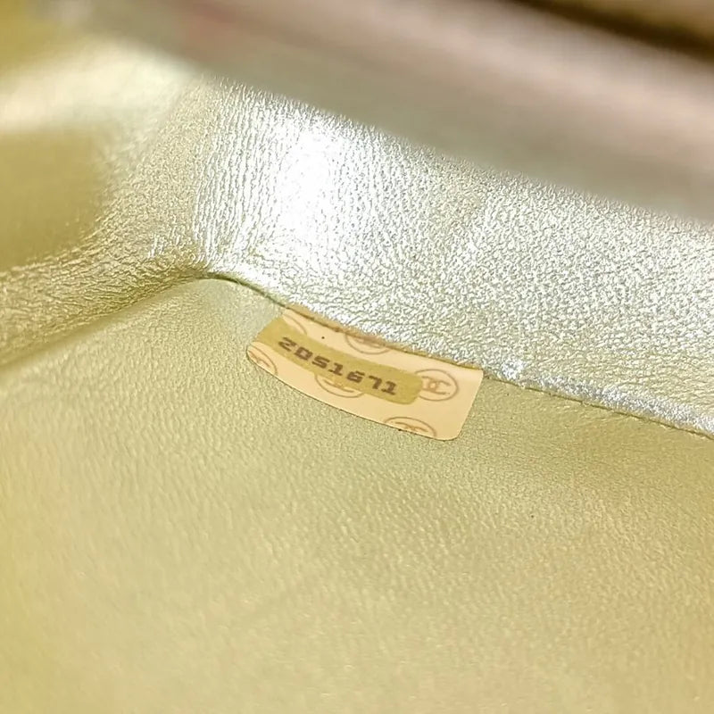 jt719-chanel-vintage-black-satin-chevron-gold-chain-flap-bag