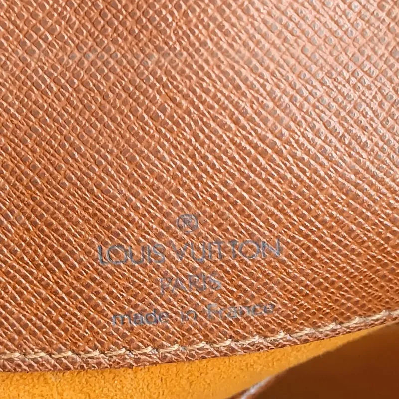 js445-louis-vuitton-musette-tango-shoulder-bag