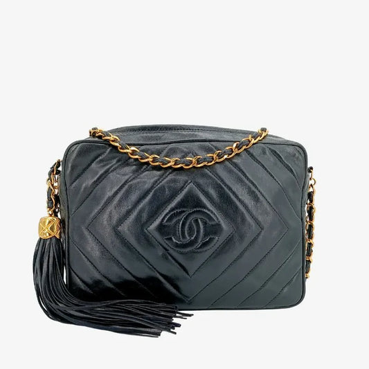 jt158-chanel-vintage-black-lambskin-tassel-camera-bag